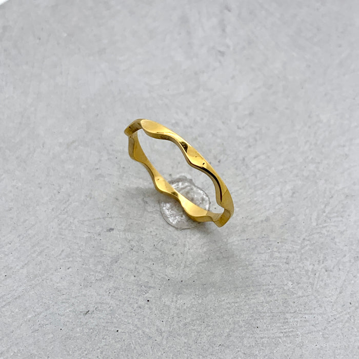 The Tiny Wave Stacking Ring