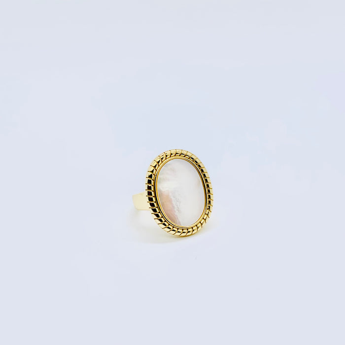 Oval Mother of Pearl Ring