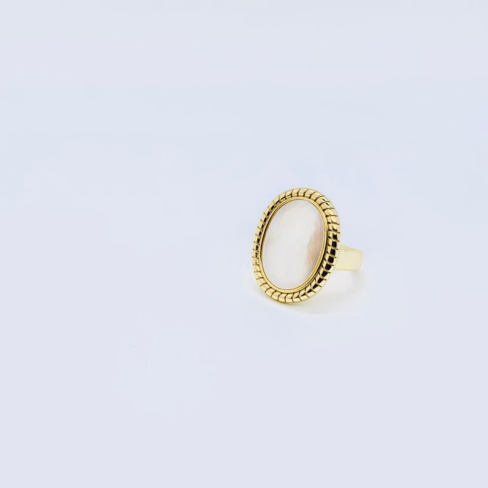 Oval Mother of Pearl Ring