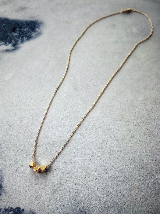 Faceted Golden Beads Necklace