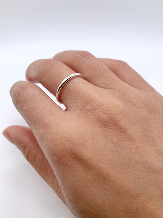 Plain Round Silver Band