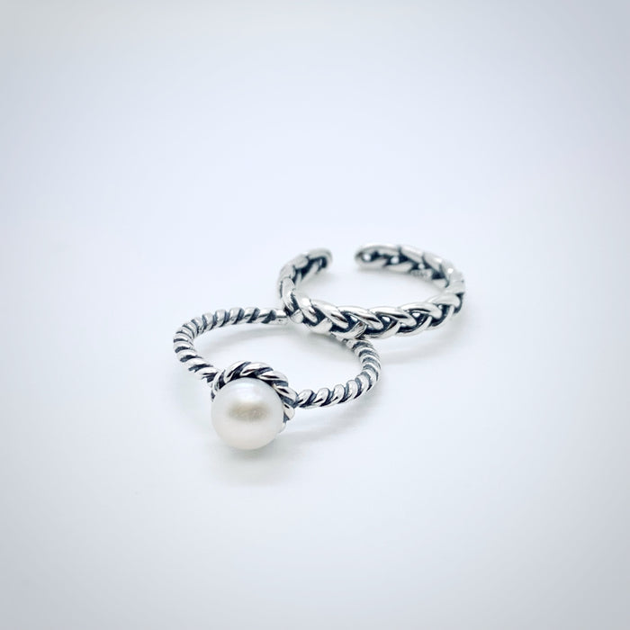 Fresh Water Pearl Ring With Twisted Wire Band