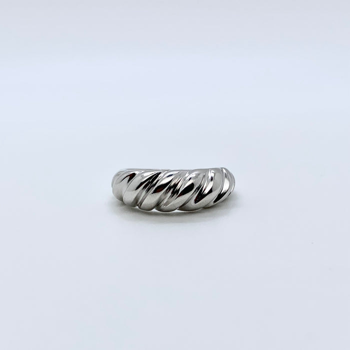 Twisted Arc Ring